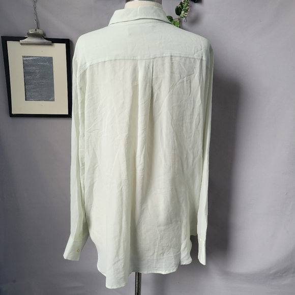 Everlane Clean Washable Silk Relaxed Button Up Shirt Light Green 14 - Picture 2 of 16